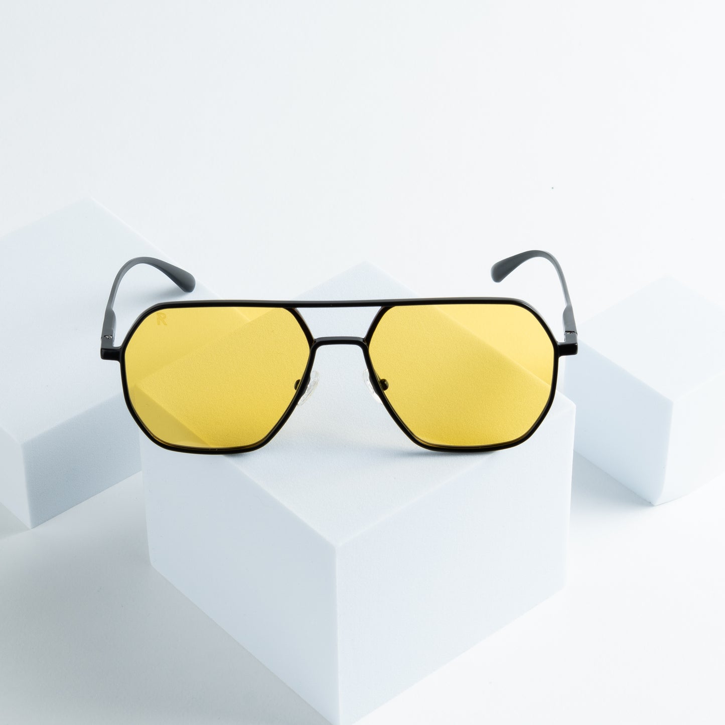 modelo NUEVE - amarillo